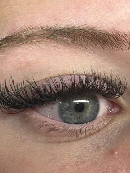 Lash extensions by HP Beauty